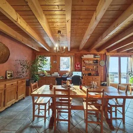 Cozy getaway between lake mountain * Morillon